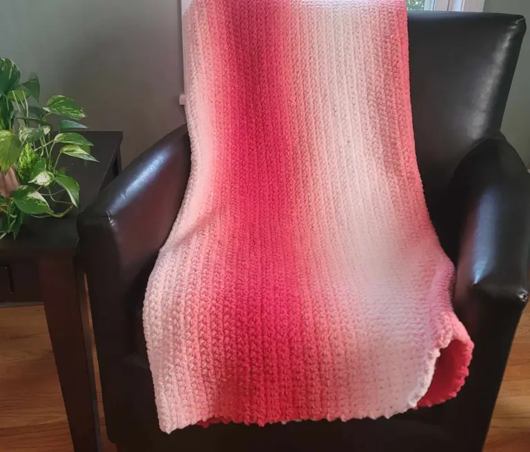 Perfect Phasing Yarn in "Crimson" finished blanket.